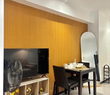 Downtown Apartment | ElixirStaycation at Knightsbridge Residences