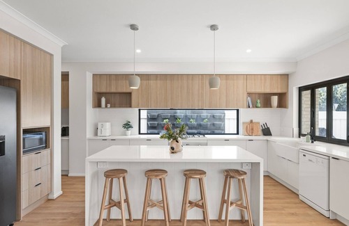 Cowes House | Ella Phillip Island in Cowes