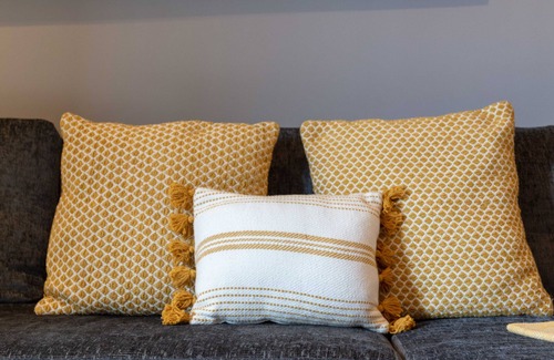 Ayr Apartment | Elliot Suite No3 - Donnini Apartments