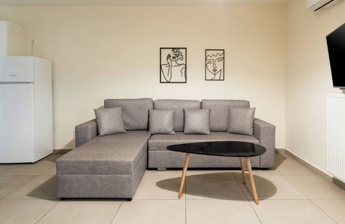 Pangrati Apartment | Elysee apartment 5