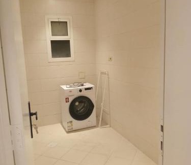 Mizail Apartment | EMAAR Holiday Homes - Apartment 4