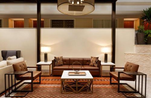 Downtown Austin Hotel | Embassy Suites by Hilton Austin Downtown South Congress