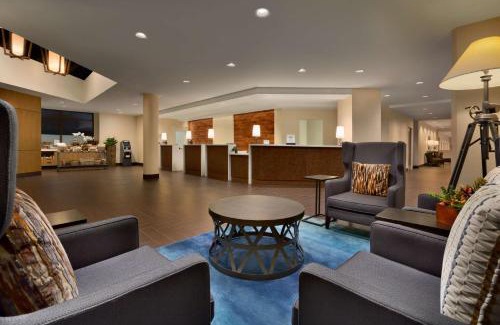 Downtown Austin Hotel | Embassy Suites by Hilton Austin Downtown South Congress
