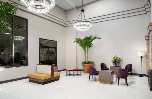 Altamonte Springs Hotel | Embassy Suites by Hilton Orlando North