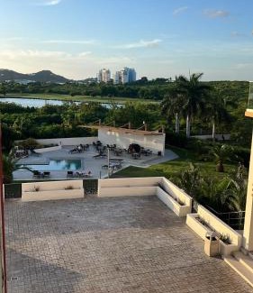 Maho Apartment | Emerald Upscale Studio in Maho-Walking distance to beach