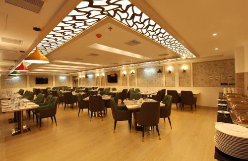 Thiruvananthapuram Hotel | EMILYS By JDANIELS
