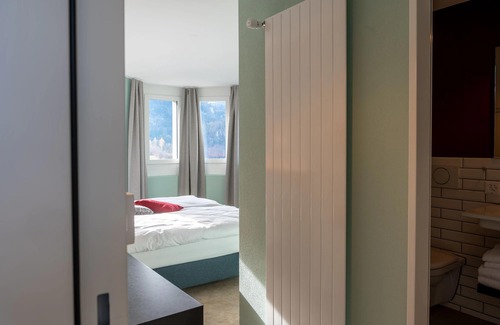 Lungern Bed & Breakfast | Emma's B&B - Self Check-in Hotel