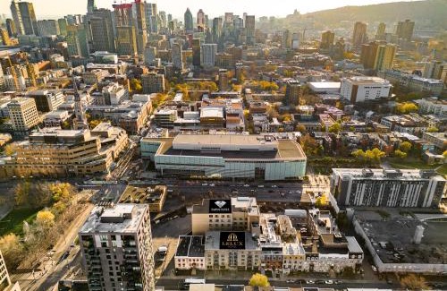 Quartier des Spectacles Hotel | Empire Suites