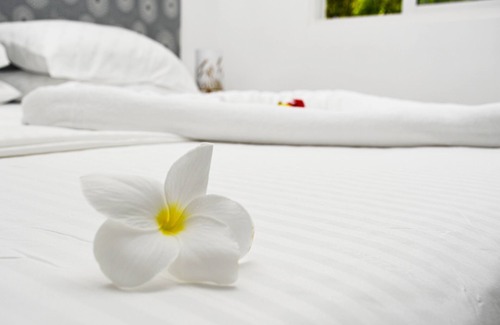 Thulusdhoo Island House | Empyrean Stay