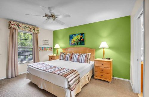 Park Shore House | End Unit with Resort Views From Lanai