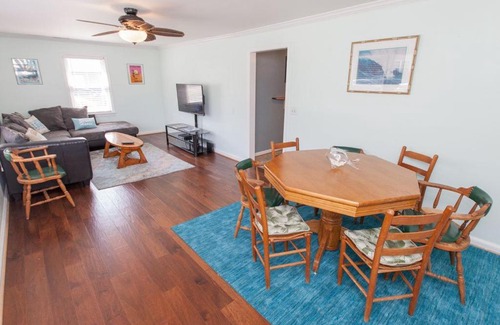 Northeast Virginia Beach House | Endless Summer - Resort Area - Vibe District VB