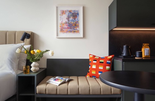 Williamsburg Hotel | Enjoy a Hassle-free Stay! Pet-friendly Property, Near Empire State Building