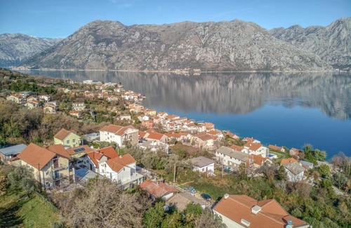 Prcanj House | Enjoy a unique house with sea view in Kotor