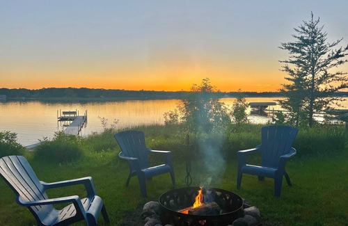 Baxter Cabin | Enjoy regional Fall and Winter events in a cozy cabin on White Sand Lake.