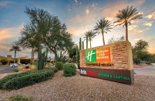 North Scottsdale Condo | Enjoy resort setting with multiple pools including adult pool in 2BD condo