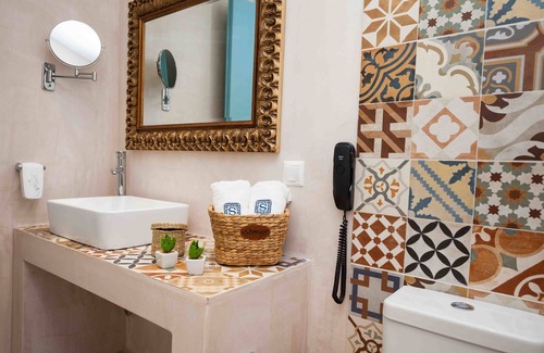 Hersonissos Centre Hotel | Enorme Serenity Spritz - Adults Only