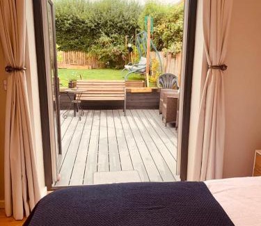 Boscombe House | Ensuite guest room - Private entrance, no pets