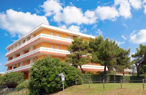 Bibione Lido dei Pini Apartment | Equipped flat in a quiet area