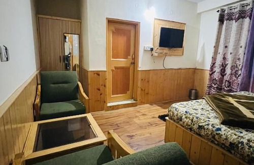Kullu Bed & Breakfast | Eretz of Heights
