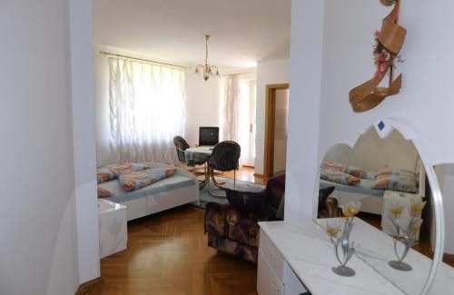 Zalakaros Apartment | Erika Apartmanház