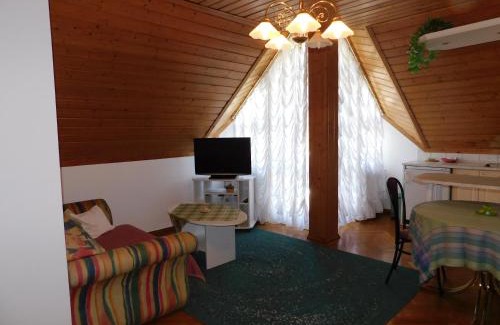Zalakaros Apartment | Erika Apartmanház