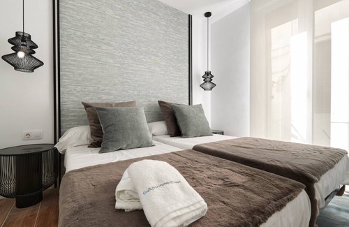 Segundo Ensanche Apartment | 96 m² Apartment ∙ 3 bedrooms ∙ 8 guests