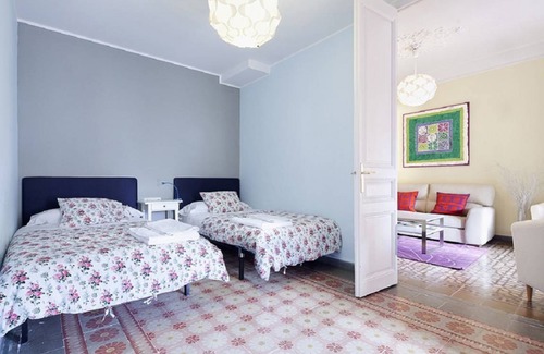 L'Antiga Esquerra de l'Eixample Apartment | 120 m² Apartment ∙ 4 bedrooms ∙ 6 guests