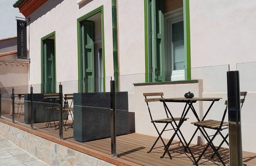 Cerbere Apartment | Escapade Idéale : Piscine, Plage & Terrasse