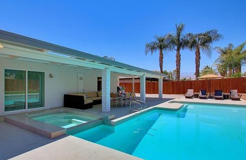Palm Desert House | Escape To Palm Desert