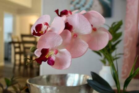 Atlantic City House | Escape to Raleigh Ave Glamour - Steps to the Beach