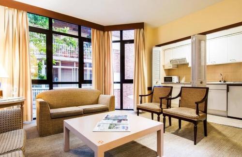 Cuatro Caminos Apartment | Espahotel Plaza Basílica