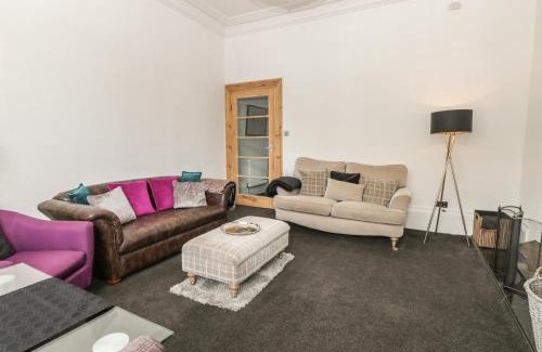South Cliff Apartment | Esplanade Gardens, Apartment 1