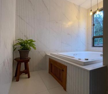 Santa Teresa House | Estância Shangri-La