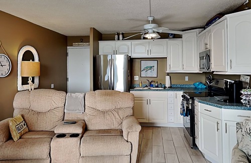 South Island Condo | Estero Beach and Tennis 701b
