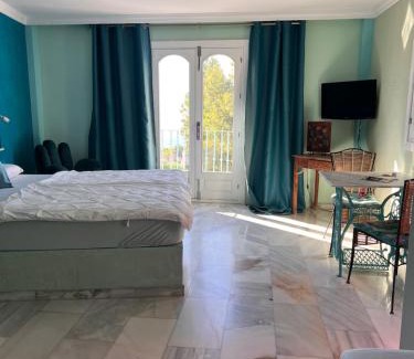 Maro Apartment | Estudio 1 en Maro con vistas al mar y balcón