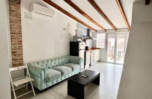 El Cabanyal Apartment | Estudio para parejas con terraza en la playa