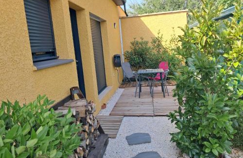 Margon Apartment | Etoile du Matin avec Piscine Zen Privative