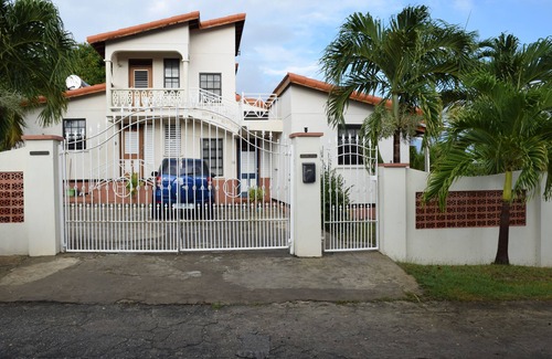 Arthurs Seat Villa | Eullen Villa