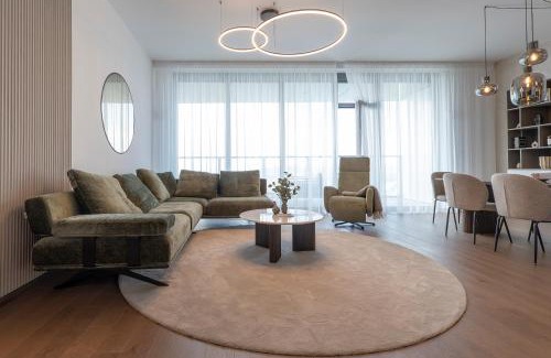 Nivy Apartment | Eurovea Tower- Castle view