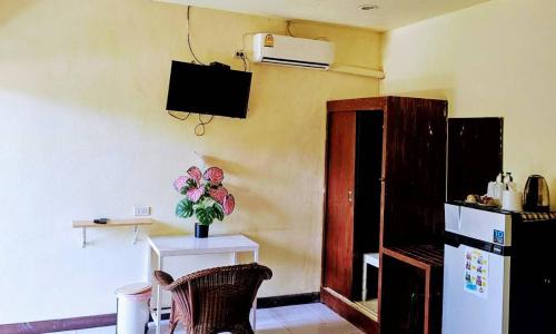 Mae Nam Resort | Everest Resort Samui - SHA Plus