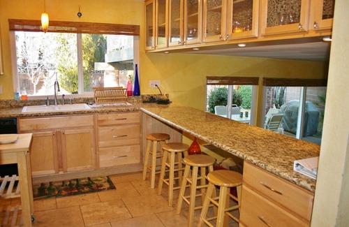 Las Vegas House | Excellent Location, Unique & Private, Exc. Patio Ideal 4 Families/Business pros