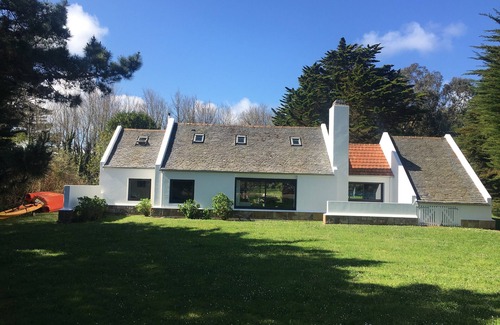 Cote de Granit Rose House | Exceptional location on the beach! Trégastel