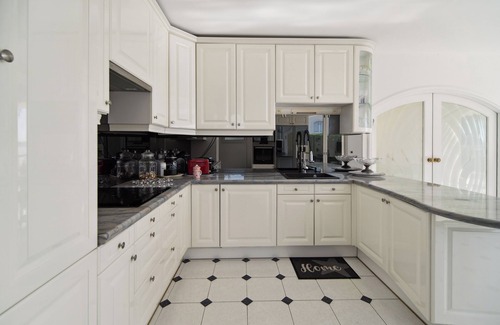 Guerrevieille House | Exceptional Panorama, Near the Sea, private domain