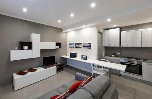 Agrano House | Exclusive PrivateBeach - Explora Lake 3