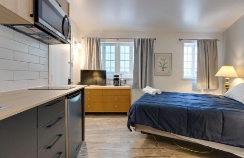 Vieux-Quebec-Cap-Blanc-colline Parlementaire Apartment | Exclusive Room - Hotel Le Cavalier by M11