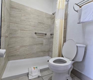 Laguna Heights Hotel | Executive Inn Laguna Vista
