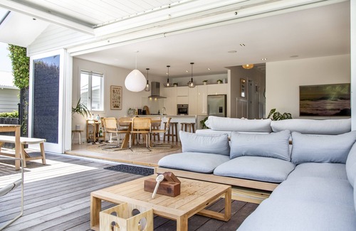 Westmere House | Executive State-Of-The-Art Home - Spa