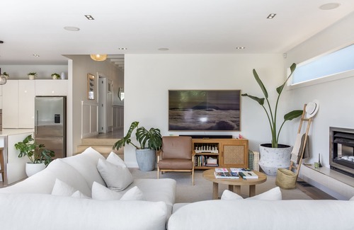 Westmere House | Executive State-Of-The-Art Home - Spa