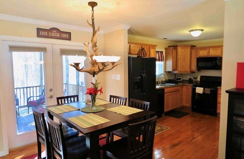 Lake Ariel House | Exhale by the Fire at Crestview Cottage, 3-person Canoe Included