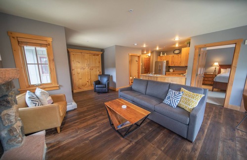 River Run Condo | Expedition Station 8593